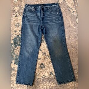 Simply Vera Vera Wang Capri Jeans Women’s Size 14 Distressed Blue Denim